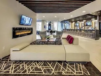 Hotel Doubletree By Hilton Edmonton Downtown